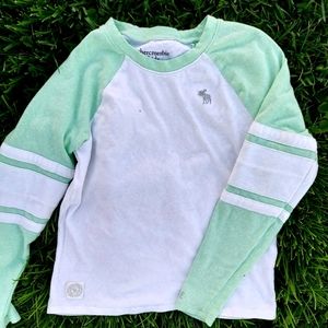 Abercrombie long-sleeved shirt